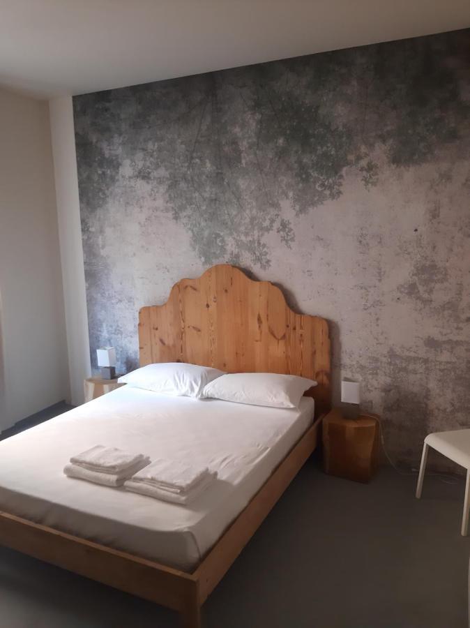 La Marque Jaune Hotel Verona Bagian luar foto